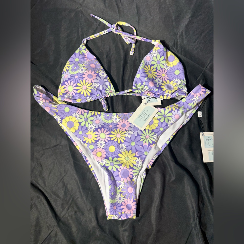 NWT Floral Bikini Set Purple and Yellow By Egreis bikini XL TOP AND XXL BOTTOMS